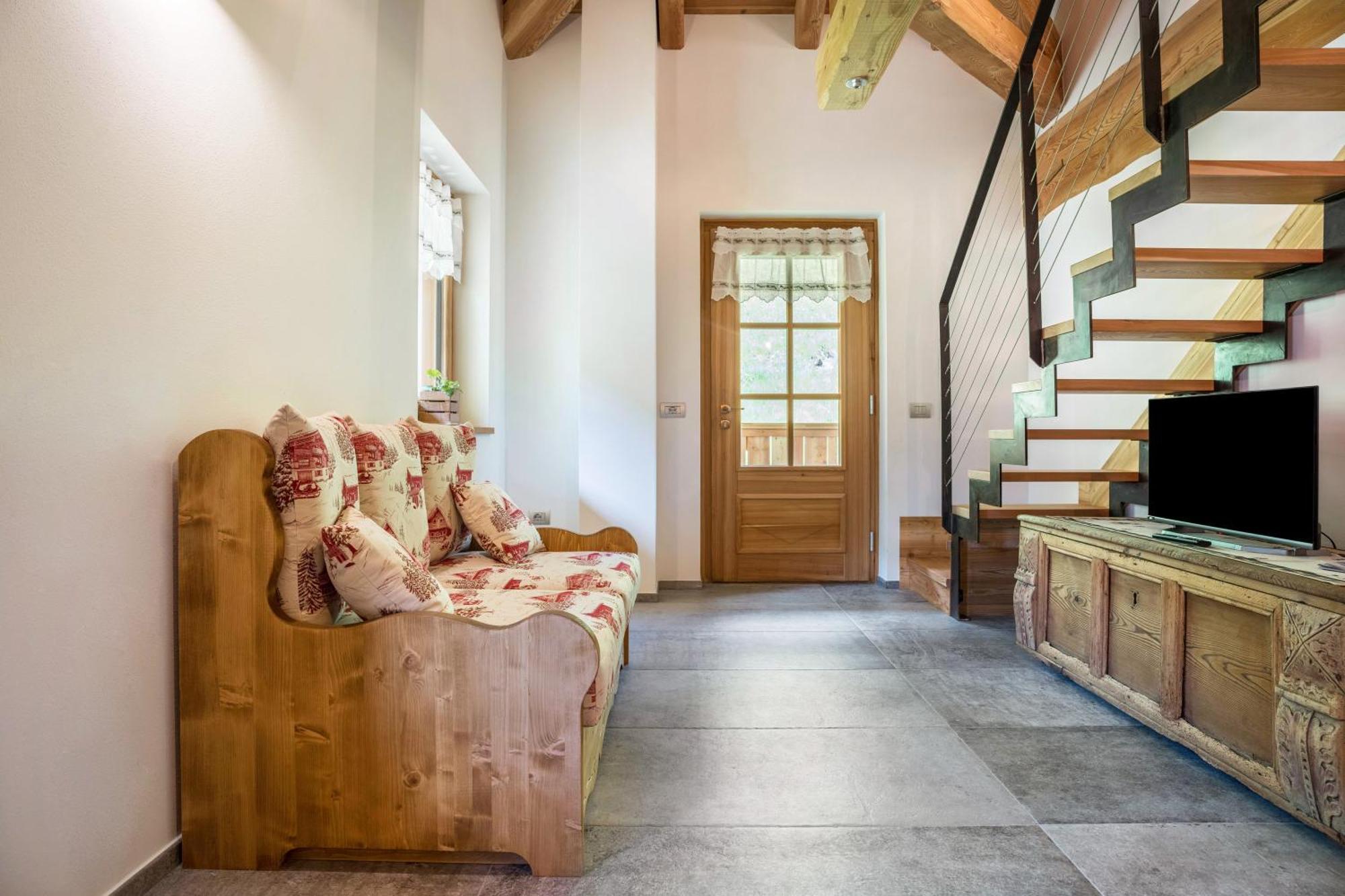 La Chiasa Holiday home