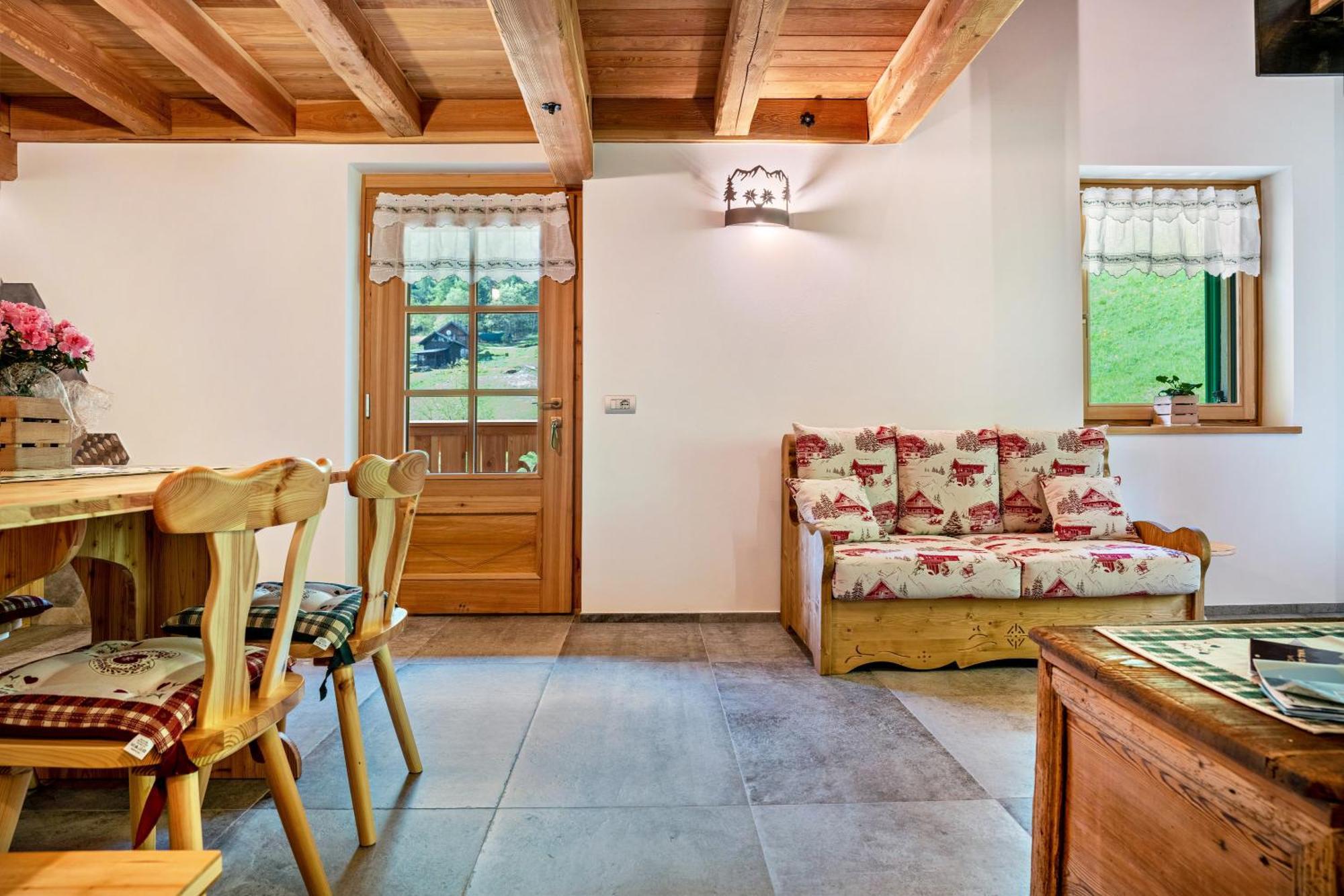 La Chiasa Holiday home Rabbi